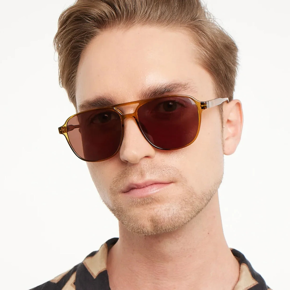 Brad Glossy Sun